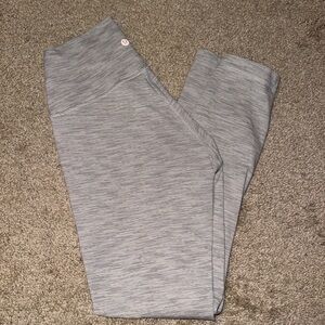 Lululemon leggings size 6